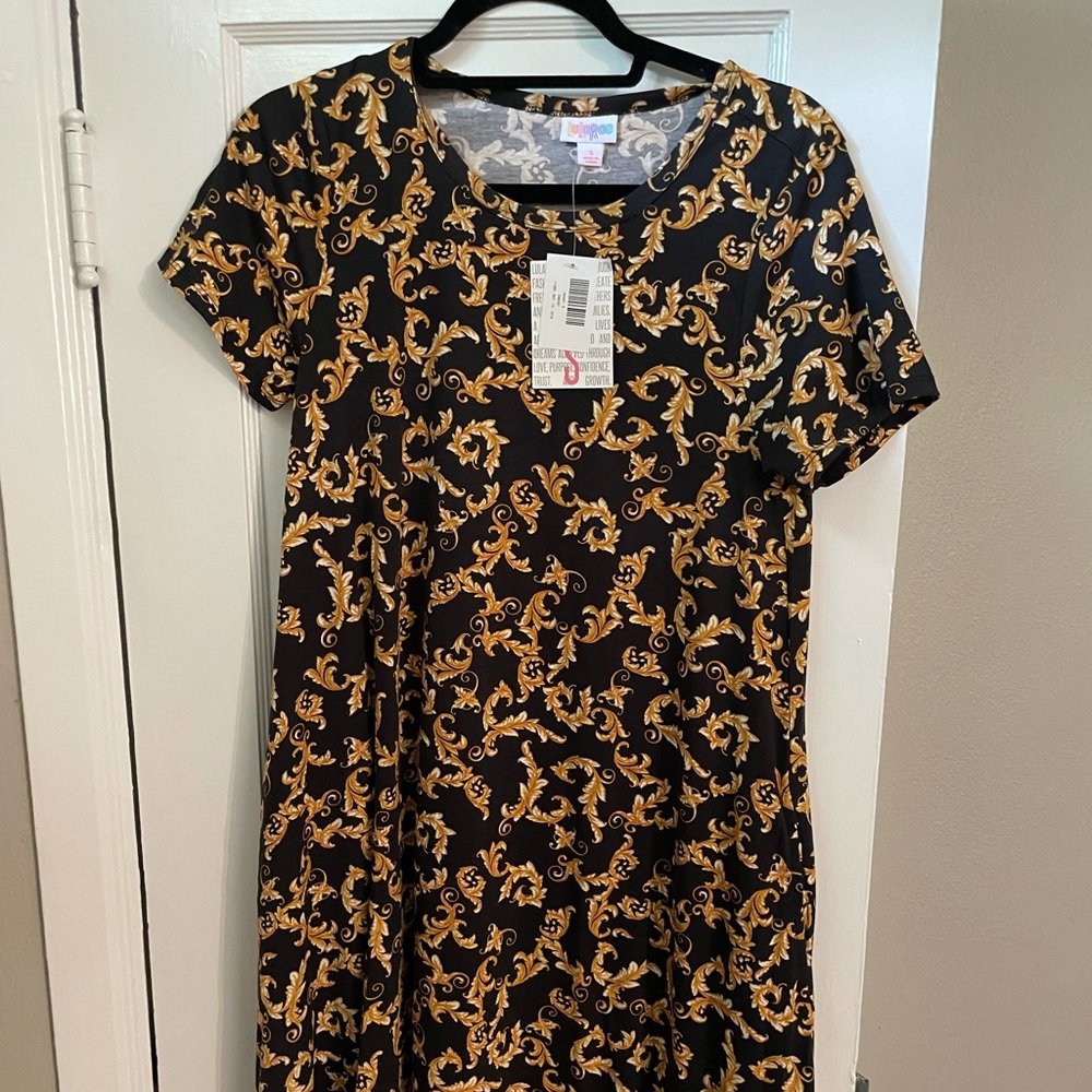 LuLaRoe BRAND NEW JESSIE dress. Size small